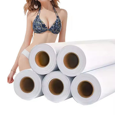 56 นิ้ว * 100m กระดาษยืด Sublimation Roll ขาว 42gsm สําหรับการพิมพ์ผ้ามืออาชีพ